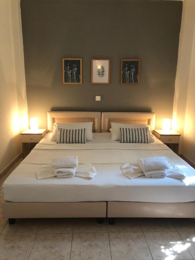 Deres Apartments Hanioti Luaran gambar