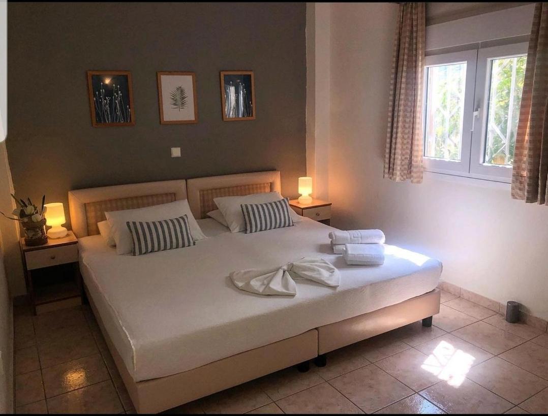 Deres Apartments Hanioti Luaran gambar